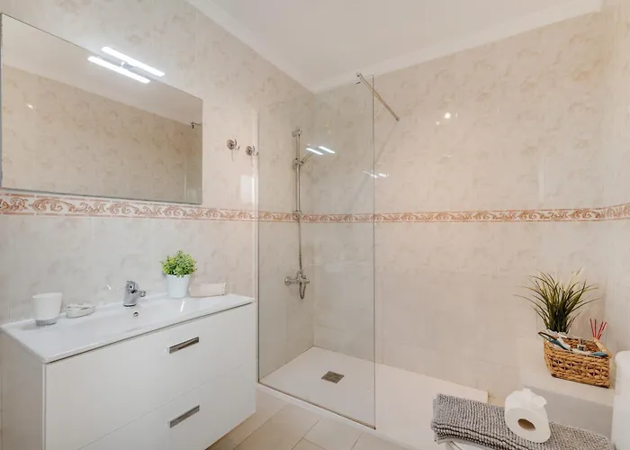 El Gin Dom wakacyjny *